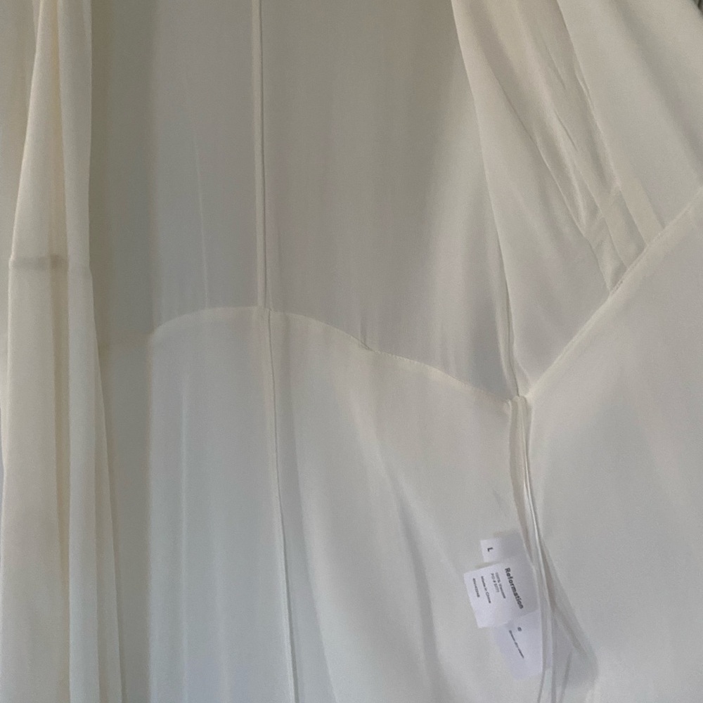 Reformation Winslow Wrap Dress in Ivory — Size L - Picture 5 of 9